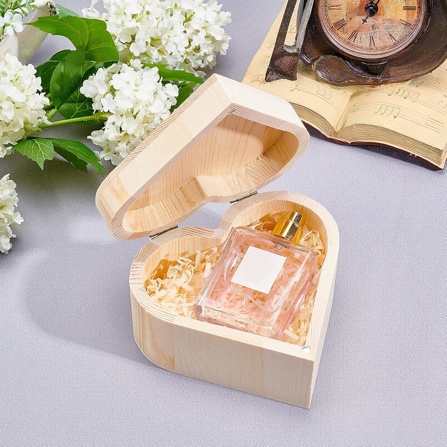 OLYCRAFT Unfinished Wood Box Jewelry Box Unfinished Wooden Artist Tool And Brush Storage Box Wood Pencil Box Small Case with Locking Clasp for Crafting Valentine's Day Easter Decoration