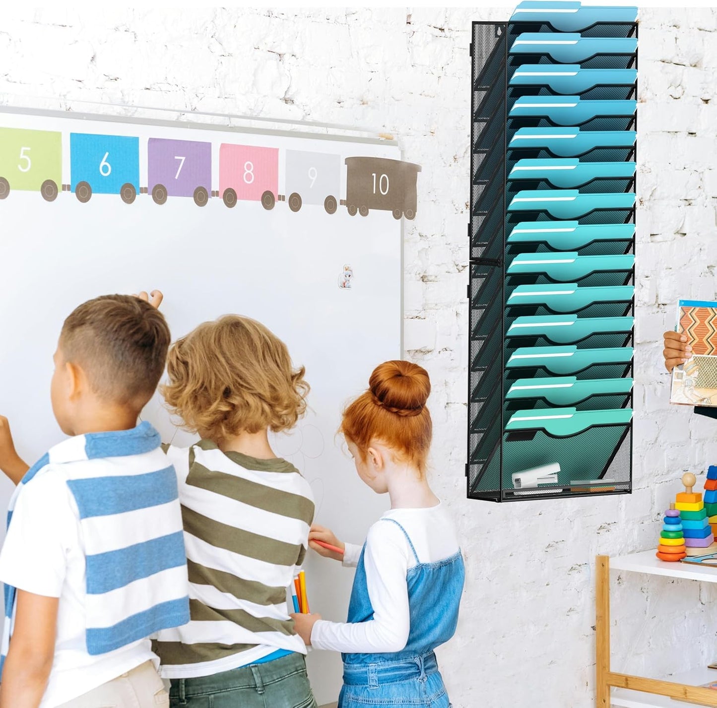Gawerk 10-Tier Wall File Organizer Hanging Wall File Holder Wall Mount Paper Folder Organize, Mesh Magazine Document Mail Organizer Wall Organizer for Office School Home, Black